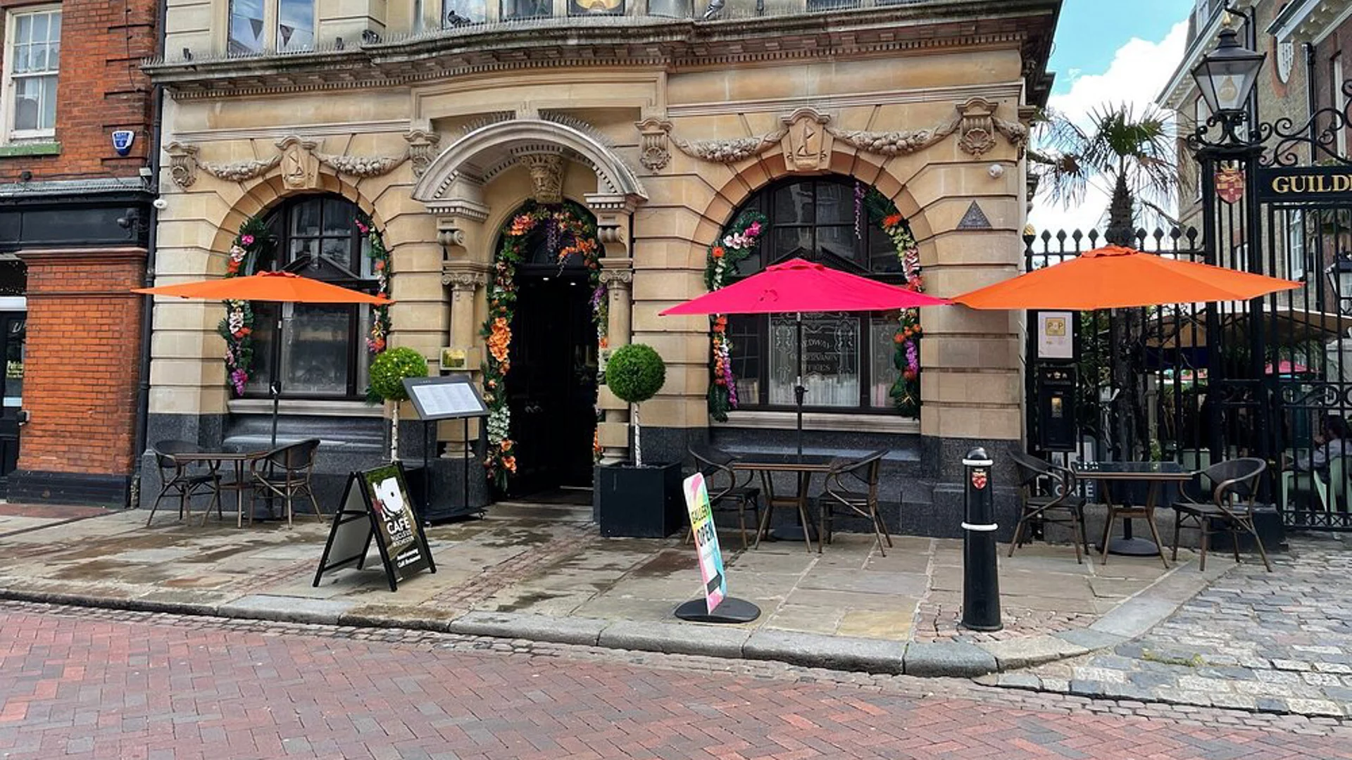 Cafe Nucleus Rochester Kent