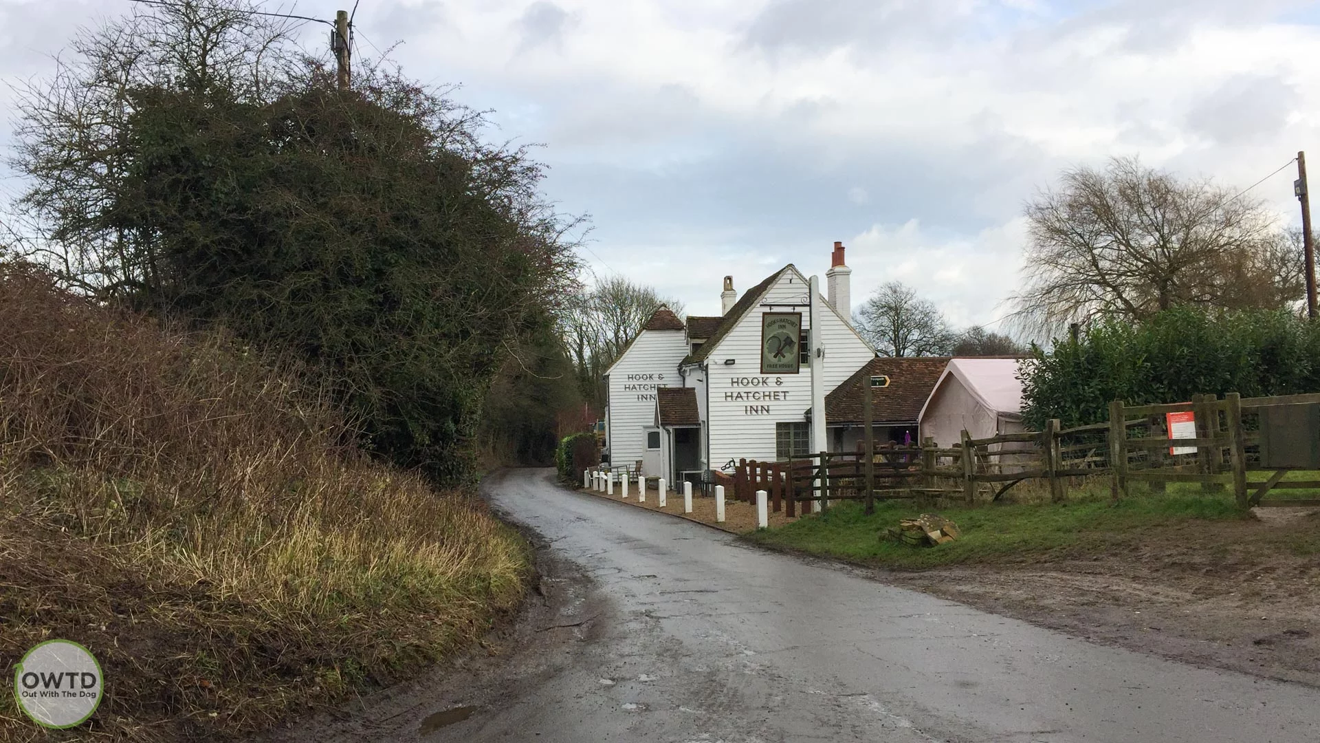 Hook and Hatchet Pub