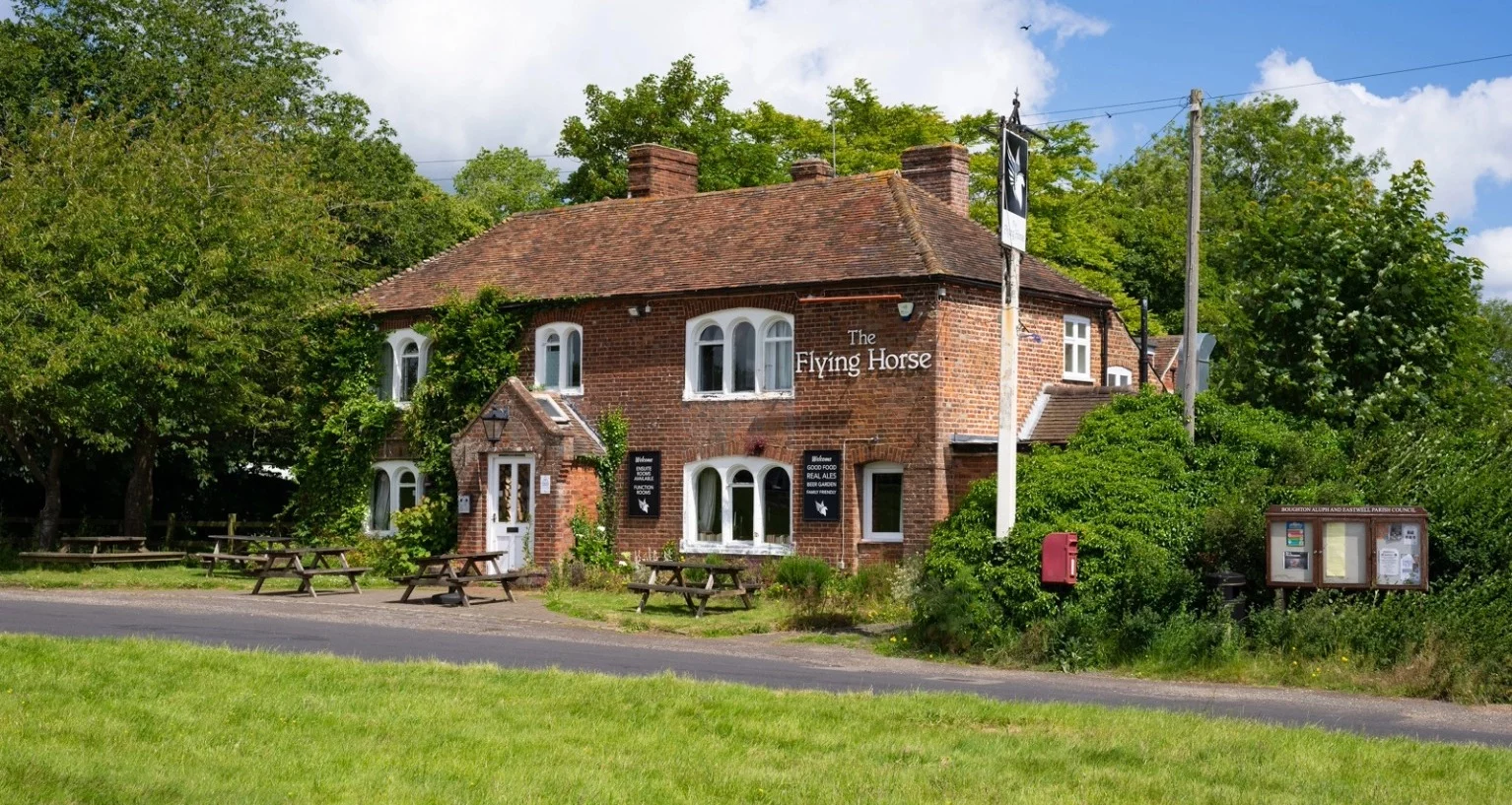 The Flying Horse Boughton Lees Ashford