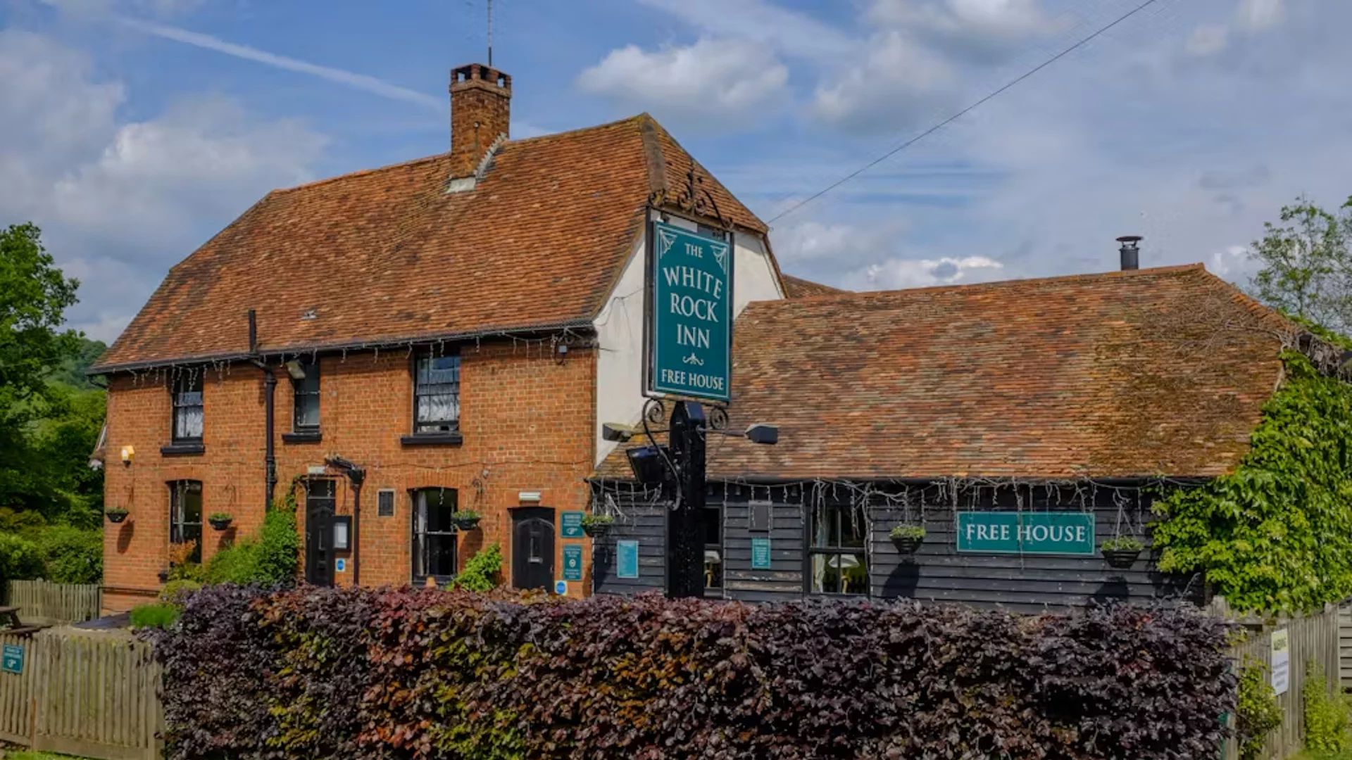 The White Rock Inn Underriver